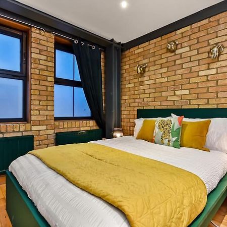 Spacious 2 Bed Urban Jungle Flat, Central לונדון מראה חיצוני תמונה